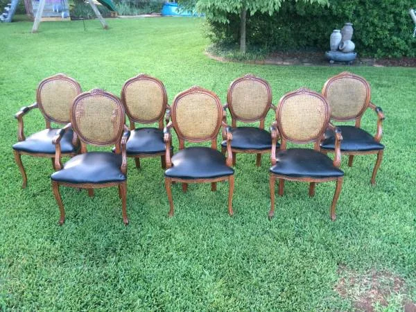Craigslist kitchen online chairs
